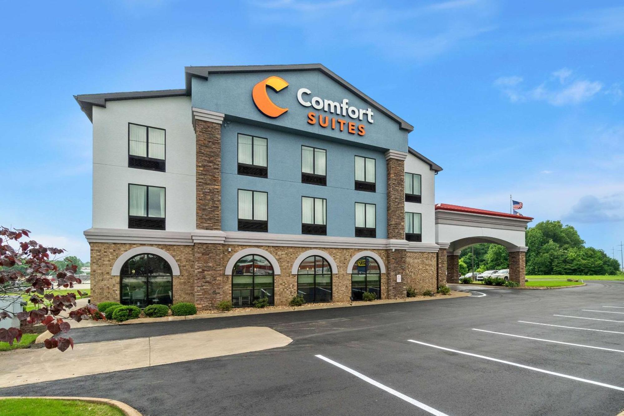 Comfort I-40 Hotel 3*