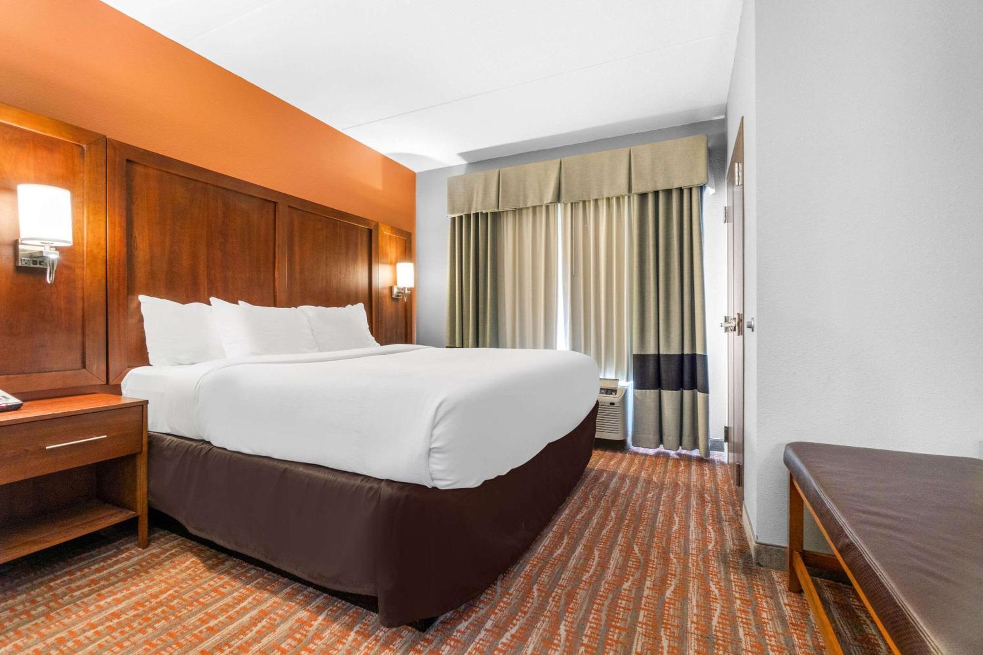 Hotel Comfort I-40