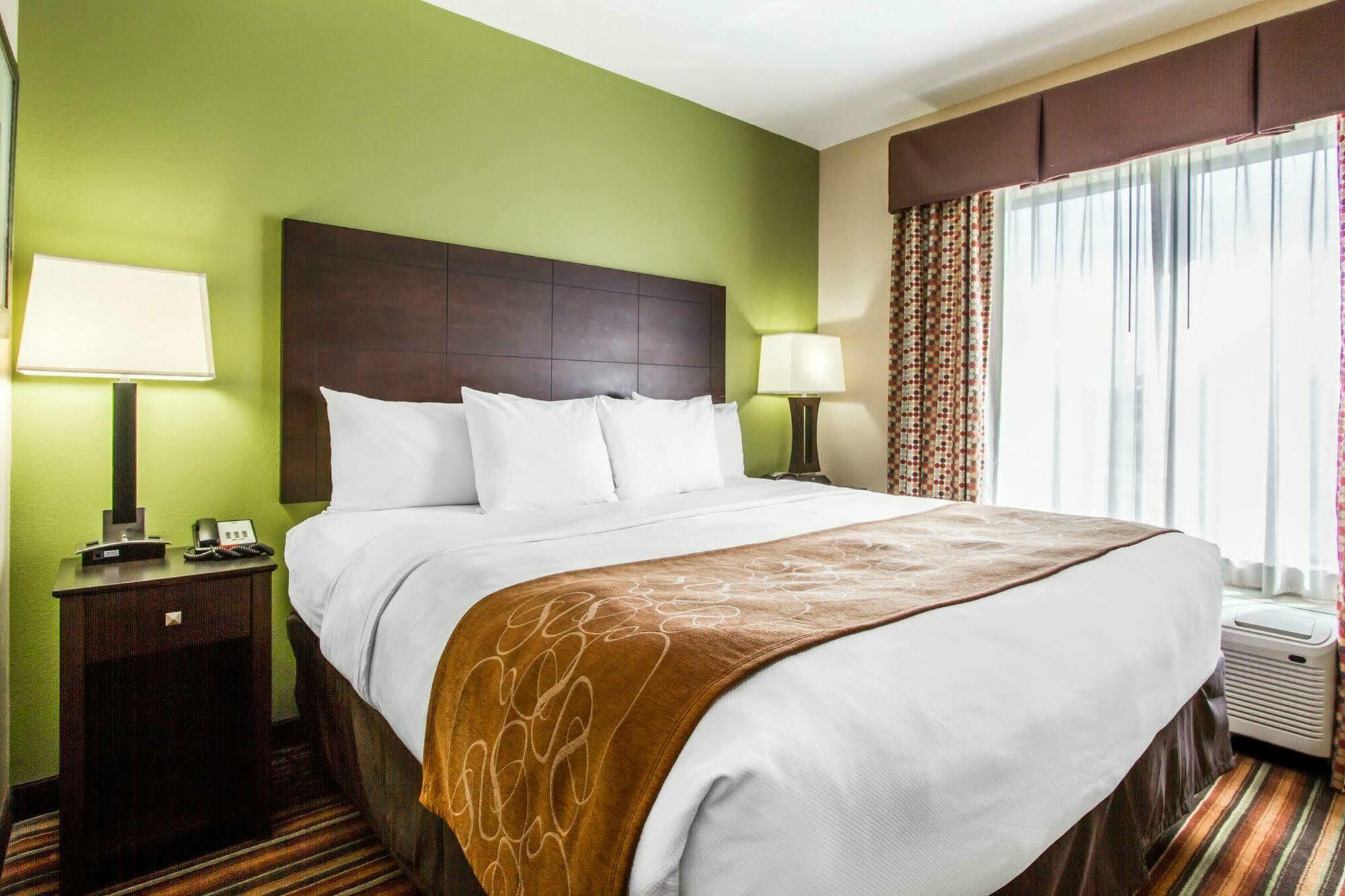 Hotel Comfort I-40